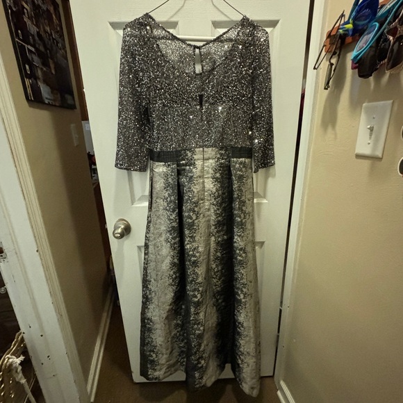Kay unger size 10 gown - Picture 1 of 13